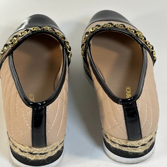 WOMEN'S SIZE 6 SLIP ONS BY CONSTANCE - Picture 6 of 16